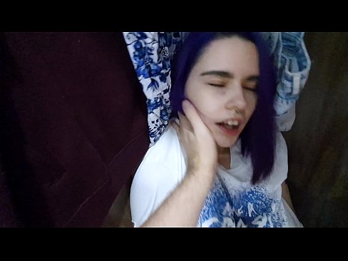 ❤️ Aimsíodh mo SIS sa closet agus chabhraigh sí cum ❤️  Físeán gnéis  ag ga.space-assistant.ru ❌❤